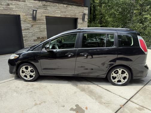 2010 Mazda Mazda5 Sport