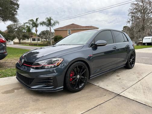 2019 Volkswagen Golf GTI 2.0T SE 4-Door