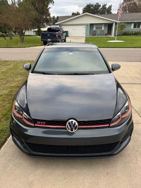 2019 Volkswagen Golf GTI 2.0T SE 4-Door