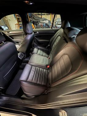 2019 Volkswagen Golf GTI 2.0T SE 4-Door