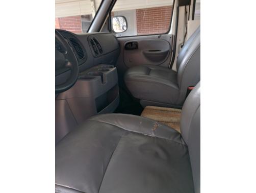 2000 Dodge Ram Van 1500