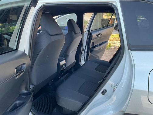 White 2023 Toyota Corolla Cross Hybrid SE