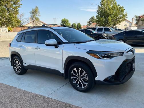 White 2023 Toyota Corolla Cross Hybrid SE