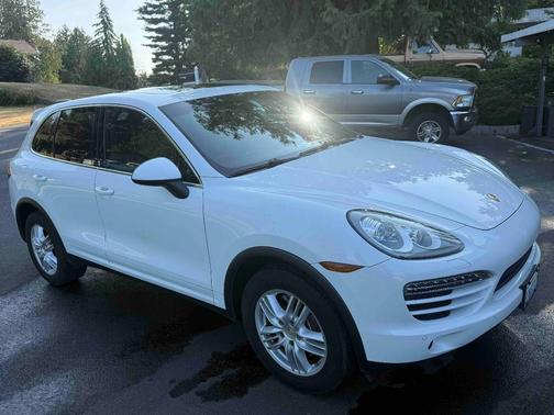 White 2012 Porsche Cayenne Cayenne