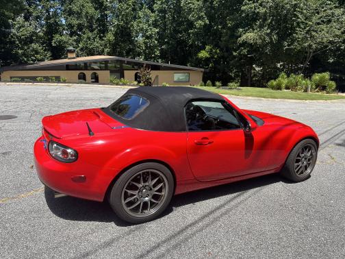 2006 Mazda MX-5 Miata Grand Touring