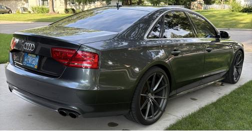 2013 Audi S8 4.0T