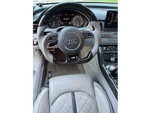 2013 Audi S8 4.0T