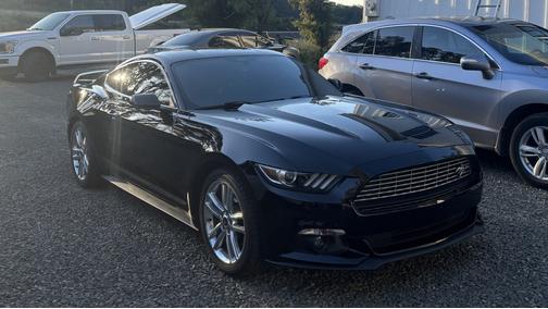2017 Ford Mustang EcoBoost Premium