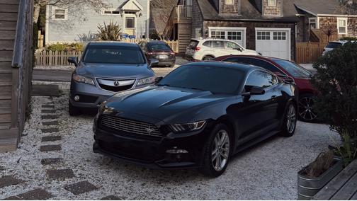 2017 Ford Mustang EcoBoost Premium