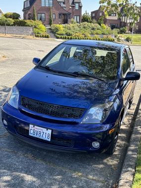 2005 Scion xA Base