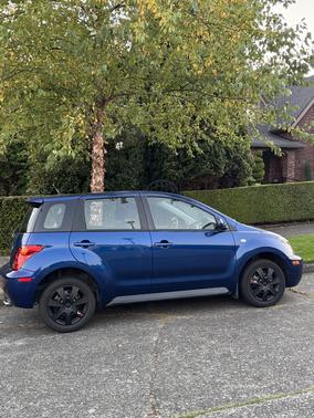 2005 Scion xA Base