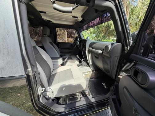 Black 2008 Jeep Wrangler X