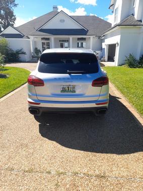Silver 2016 Porsche Cayenne Cayenne