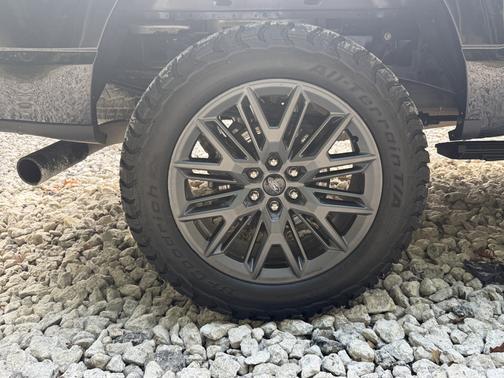 Black 2024 Ford F-150 Platinum