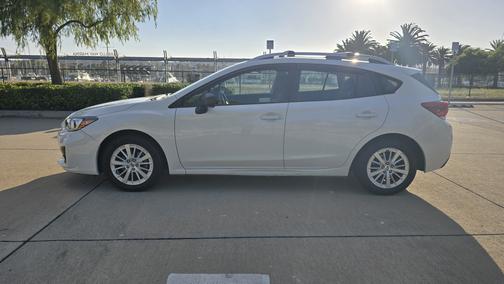 2017 Subaru Impreza 2.0i Premium