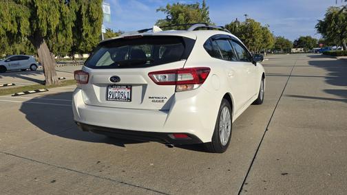 2017 Subaru Impreza 2.0i Premium