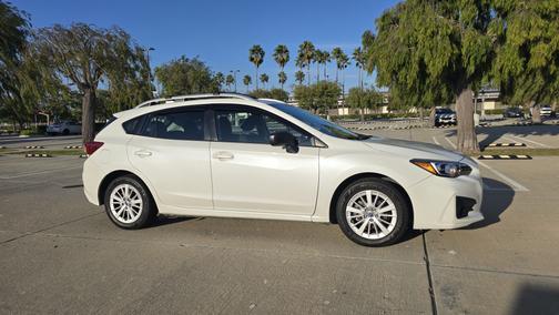 2017 Subaru Impreza 2.0i Premium