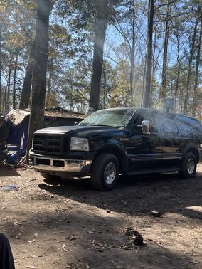 2004 Ford Excursion Limited
