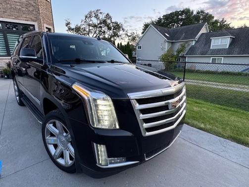 2016 Cadillac Escalade Luxury