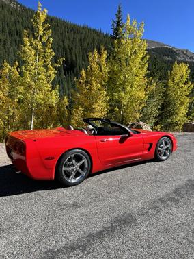 Red 2001 Chevrolet Corvette Base