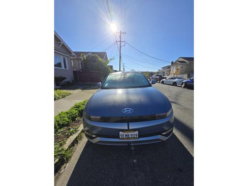 2023 Hyundai IONIQ 5 SE Standard Range