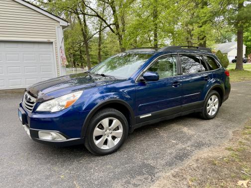 2011 Subaru Outback 3.6 R Limited