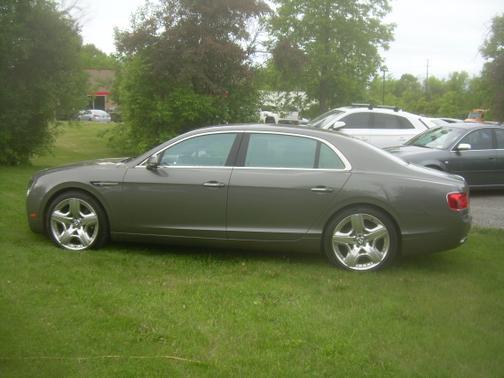 2014 Bentley Flying Spur Base