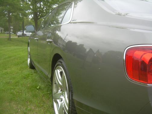 2014 Bentley Flying Spur Base