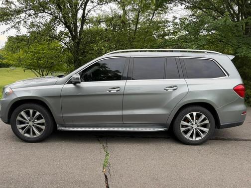 Silver 2015 Mercedes-Benz GL-Class GL 450 4MATIC