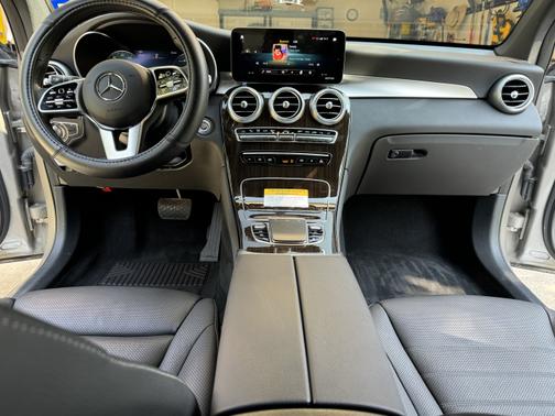 2021 Mercedes-Benz GLC 300 4MATIC