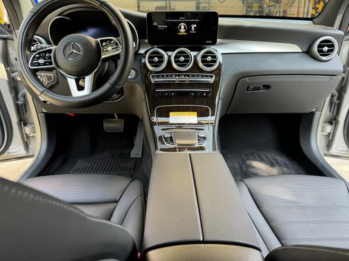 2021 Mercedes-Benz GLC 300 4MATIC