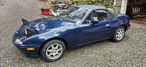 1995 Mazda MX-5 Miata Base