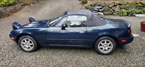 1995 Mazda MX-5 Miata Base