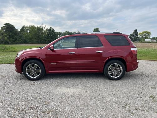 2012 GMC Acadia Denali