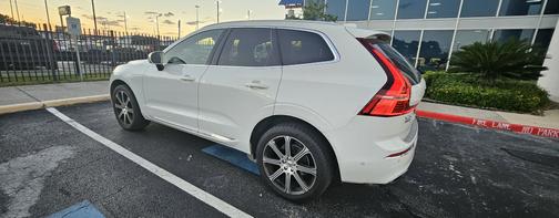 2021 Volvo XC60 T5 Inscription