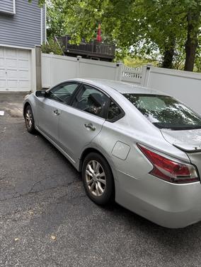 Silver 2014 Nissan Altima 2.5 S