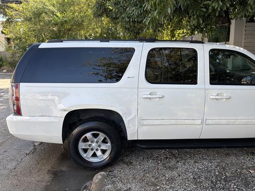 2010 GMC Yukon XL 1500 SLT