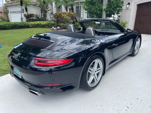 Black 2017 Porsche 911 911 Carrera Cabriolet