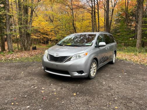 Gray 2013 Toyota Sienna LE