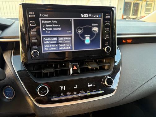 2020 Toyota Corolla Hybrid LE