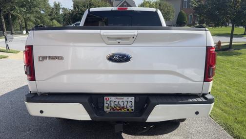 White 2017 Ford F-150 Lariat