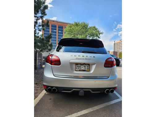 2012 Porsche Cayenne Cayenne Turbo
