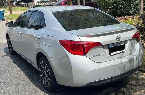 Silver 2019 Toyota Corolla SE