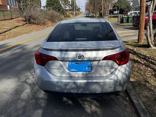 Silver 2019 Toyota Corolla SE