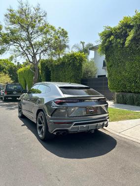 Gray 2019 Lamborghini Urus Base