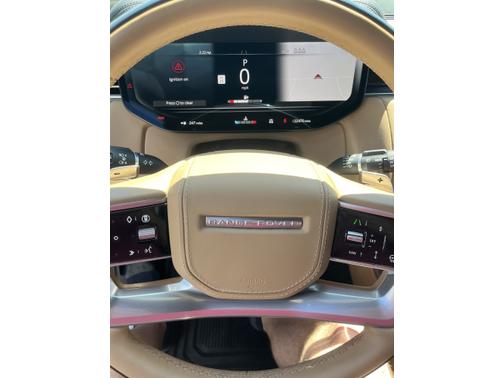 2024 Land Rover Range Rover P400 SE SWB