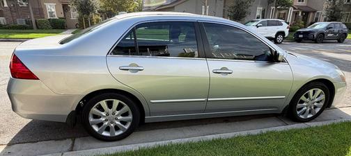 Gray 2006 Honda Accord EX-L