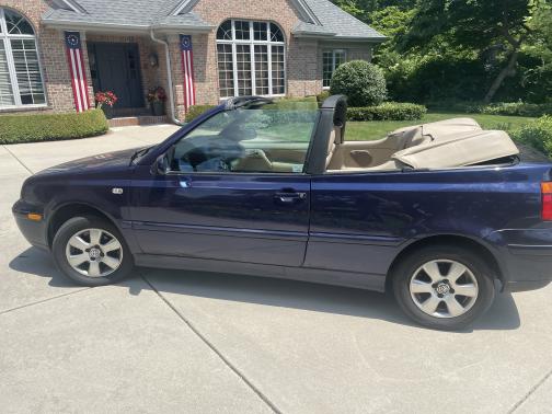 2002 Volkswagen Cabrio GLX