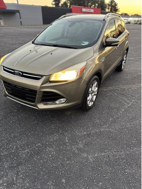 2014 Ford Escape Titanium