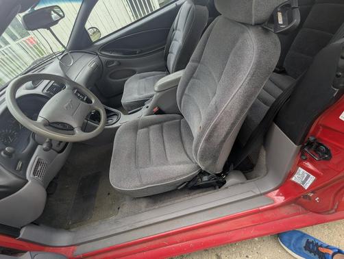 Red 1995 Ford Mustang Base